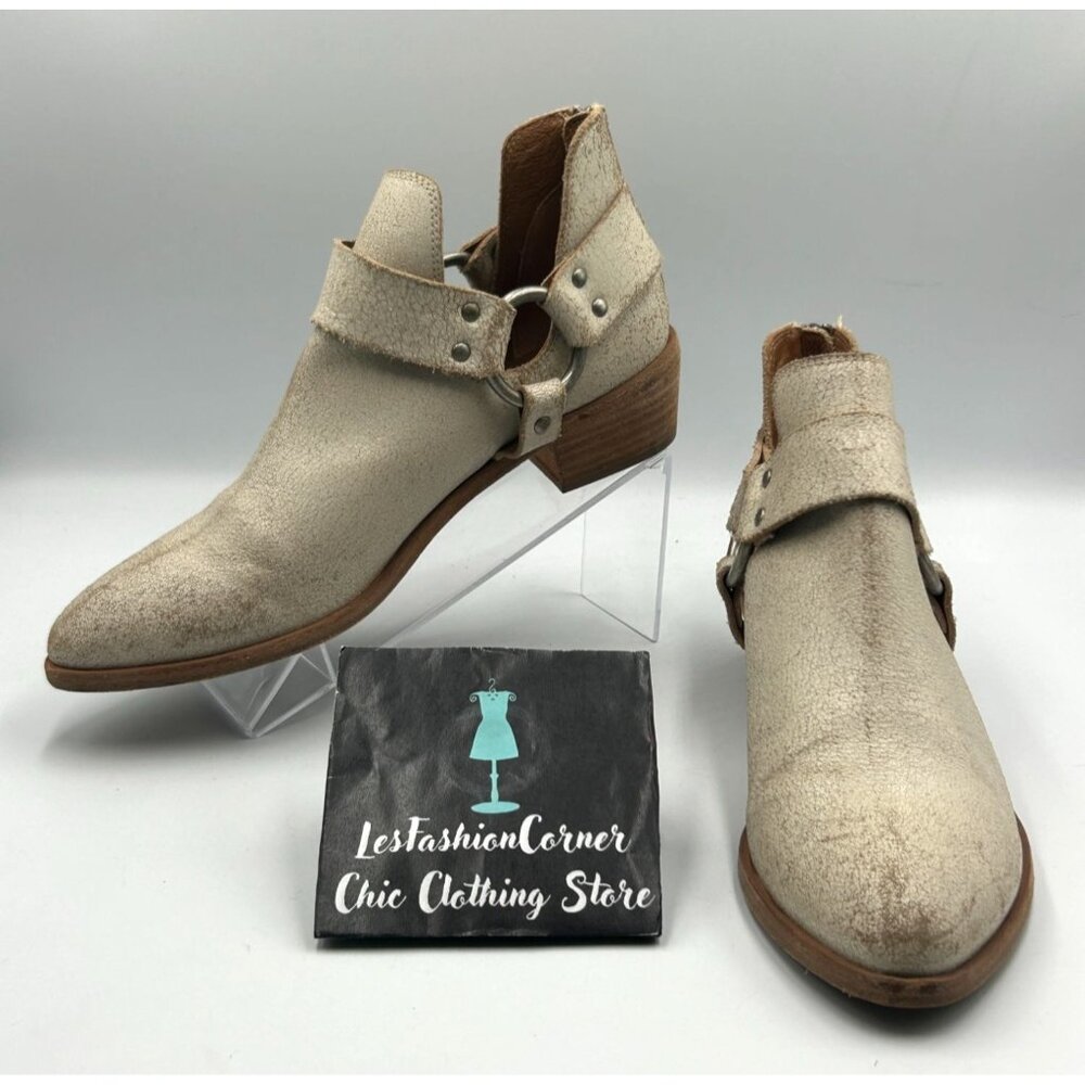 Frye Women Distressed Beige Leather Ray Harness Western Ankle Boots Sz 9.5 3255